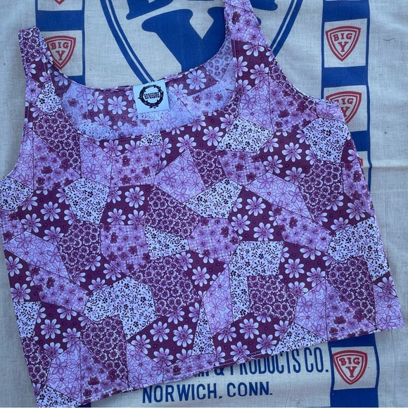 Handmade vintage fabric patchwork design top - Picture 2 of 5